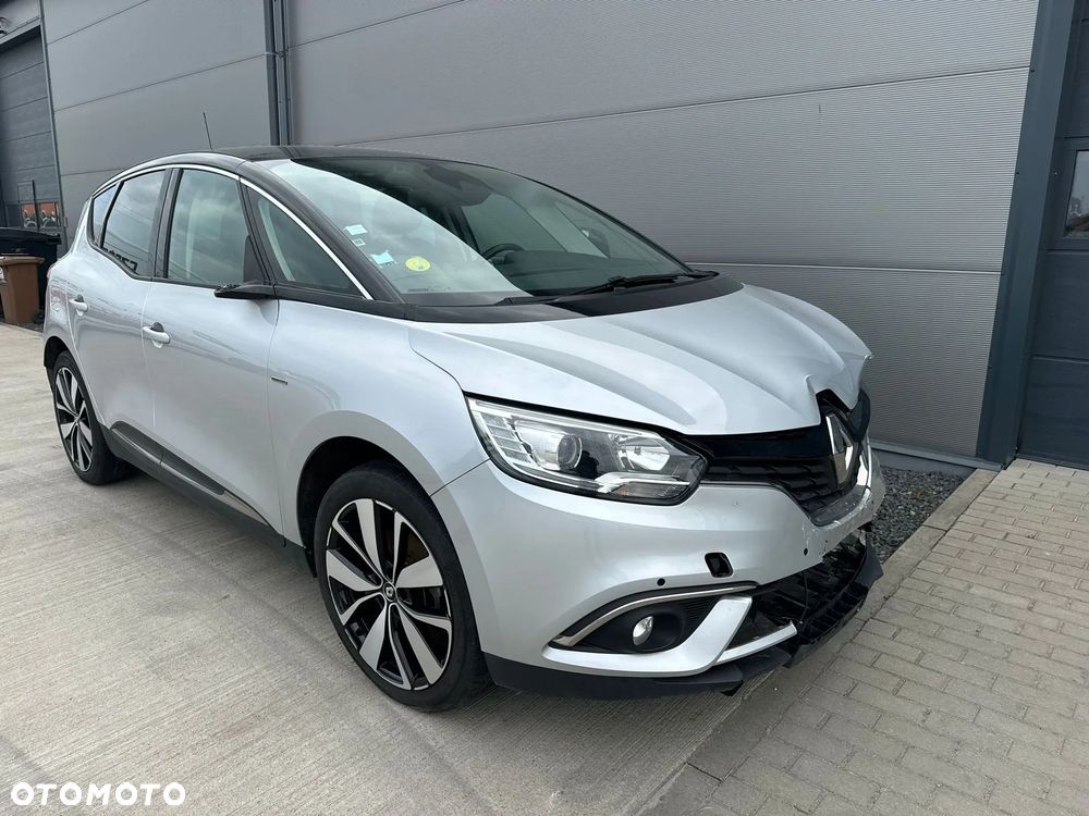 Renault Scenic - 17