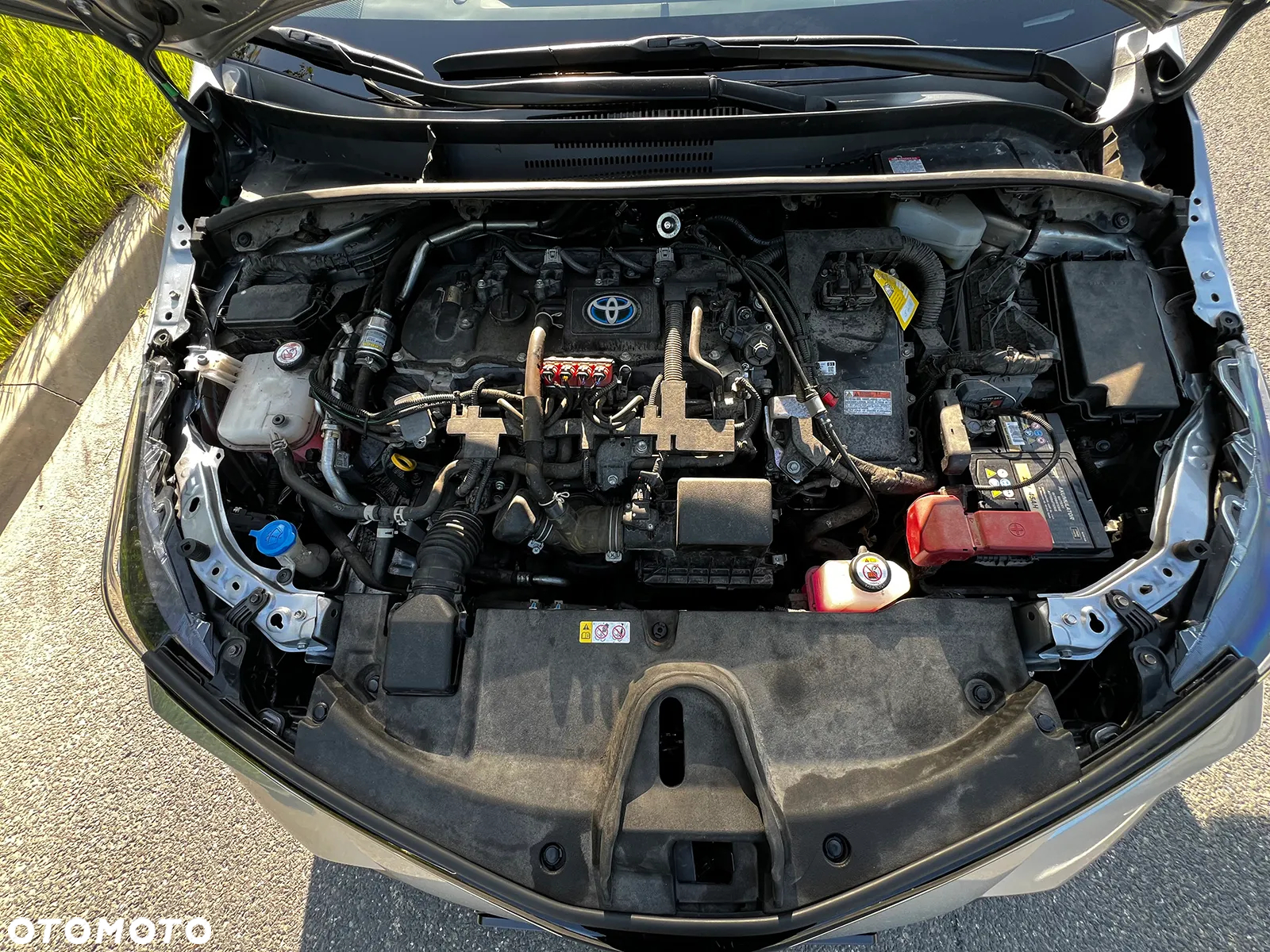 Toyota Corolla 1.8 Hybrid Comfort - 12
