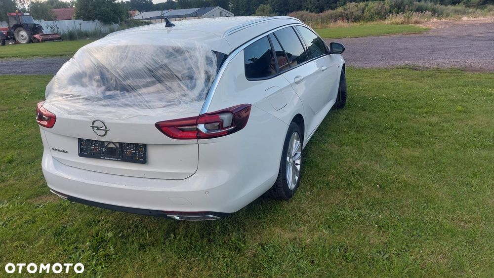 Opel Insignia - 2
