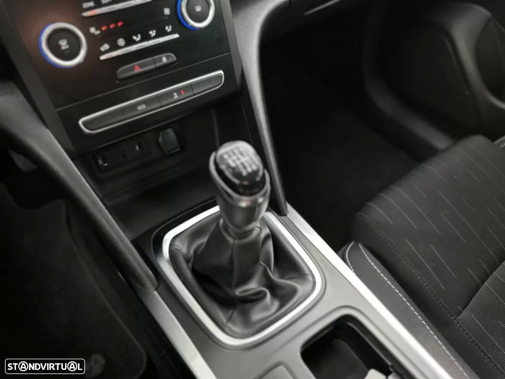 Renault Mégane Sport Tourer ENERGY TCe 115 LIMITED - 20