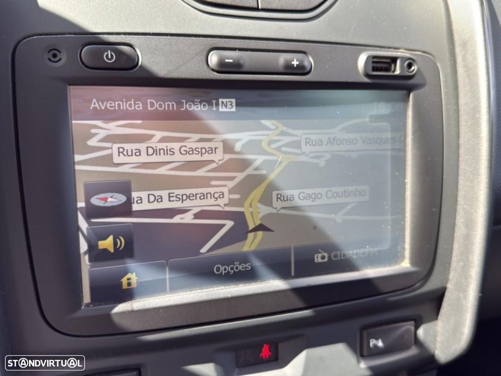 Dacia Duster 1.5 dCi Prestige - 9