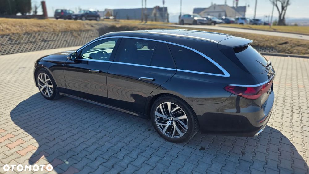 Mercedes-Benz Klasa E 200 4Matic 9G-TRONIC Edition AVANTGARDE - 21