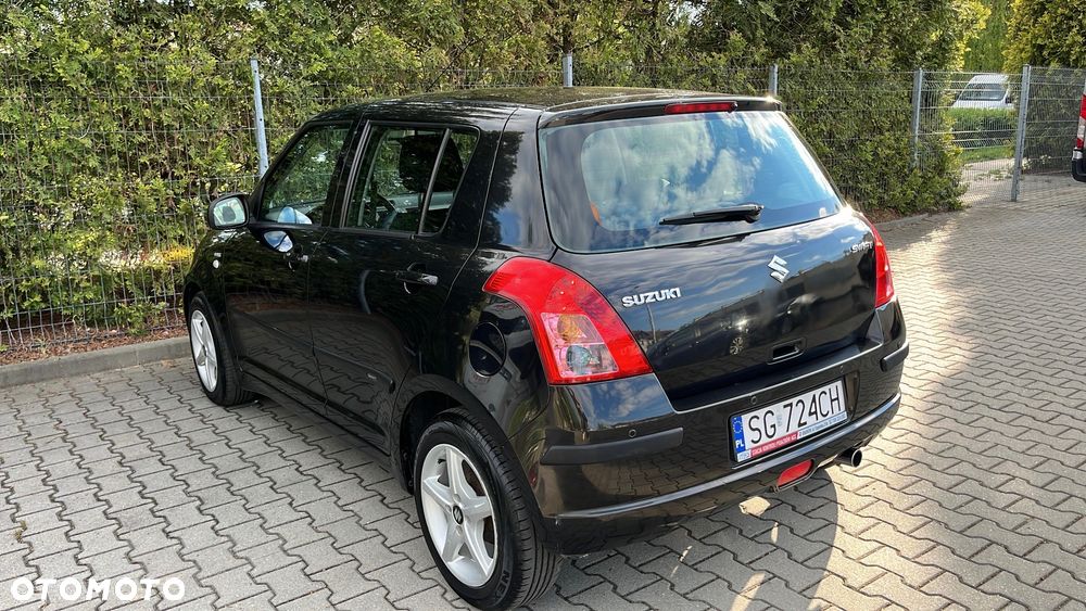 Suzuki Swift - 6