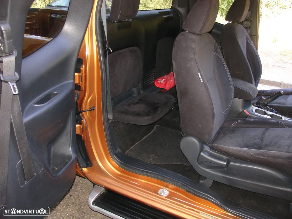 Nissan navara np300  3lug. - 2