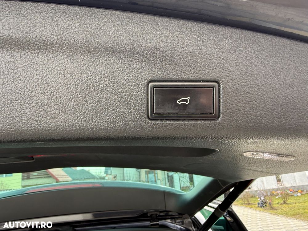 Volkswagen Sharan 2.0 TDI DSG Comfortline Black Style - 6