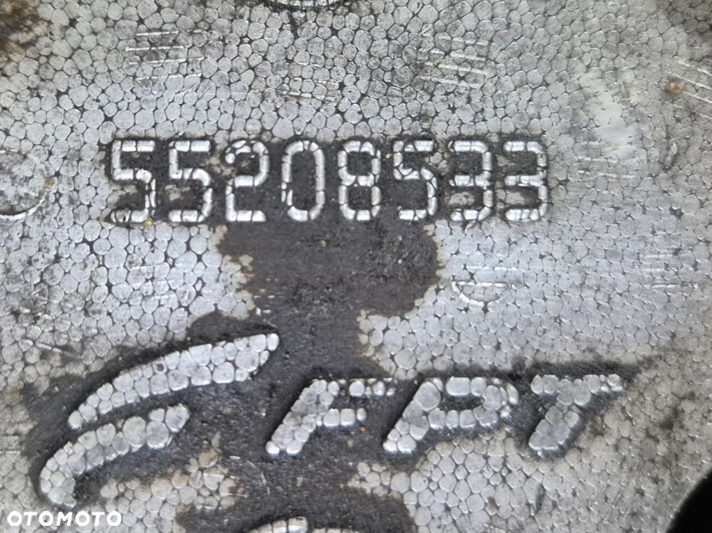 POKRYWA GŁOWICY WAŁKI ROZRZĄDU OPEL COMBO D FIAT DOBLO II 15r. 1.4 16V - 3