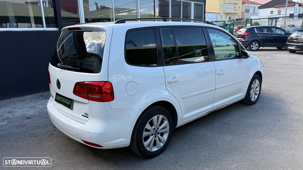VW Touran 1.6 TDI DPF Highline - 8