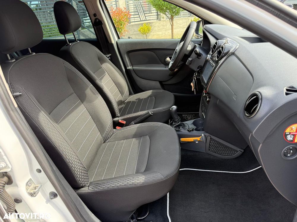 Dacia Logan dCi 90 Laureate - 8