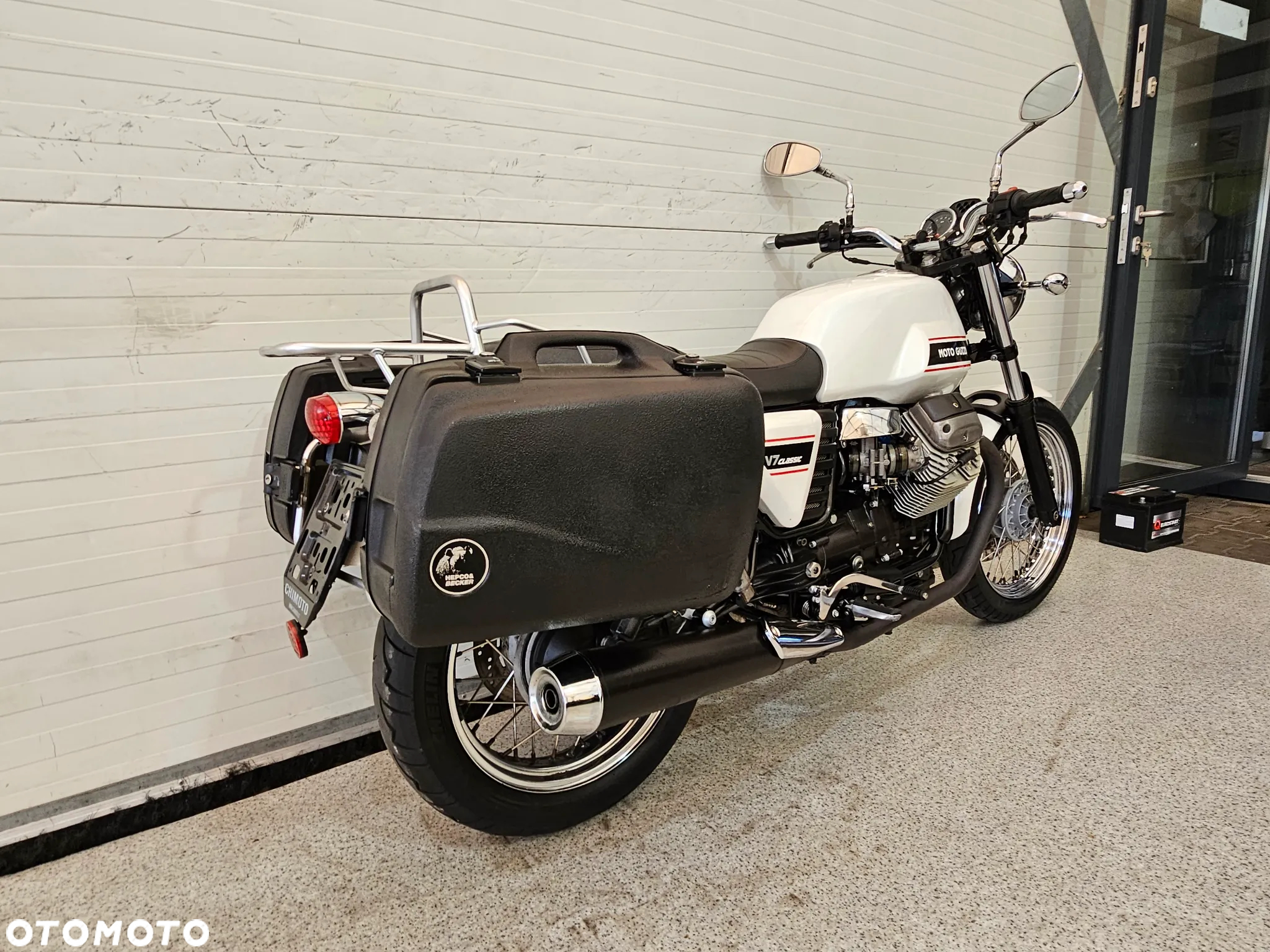 Moto Guzzi V7 - 18