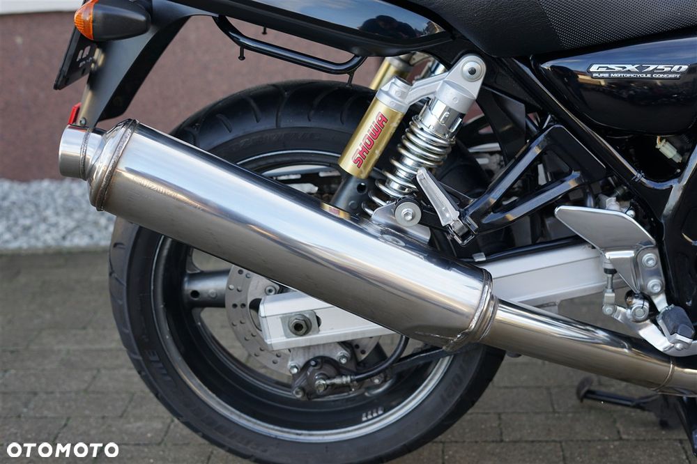 Suzuki GSX - 9