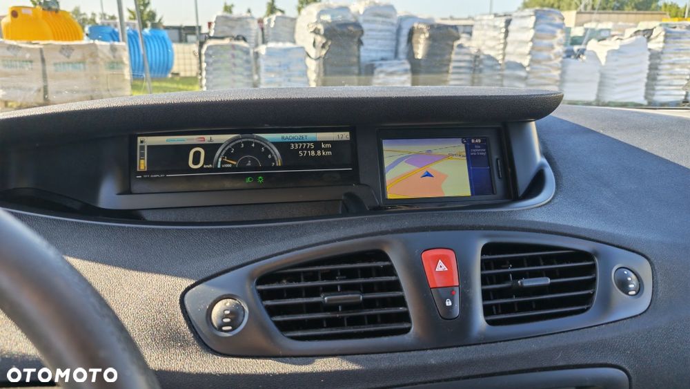 Renault Scenic - 5