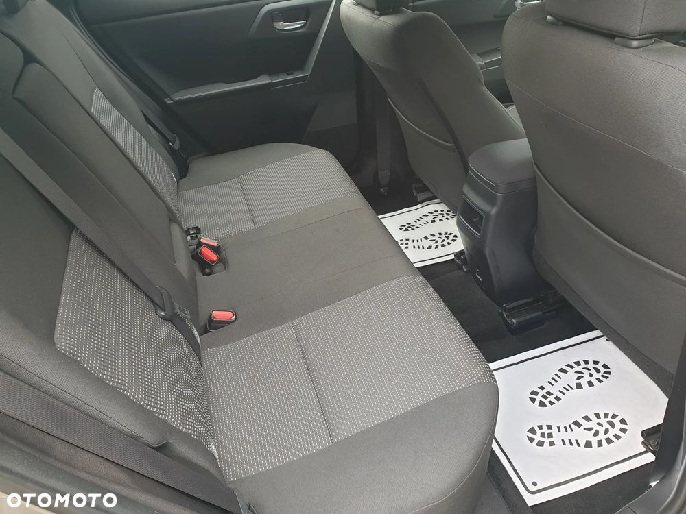 Toyota Auris 1.6 Life - 13