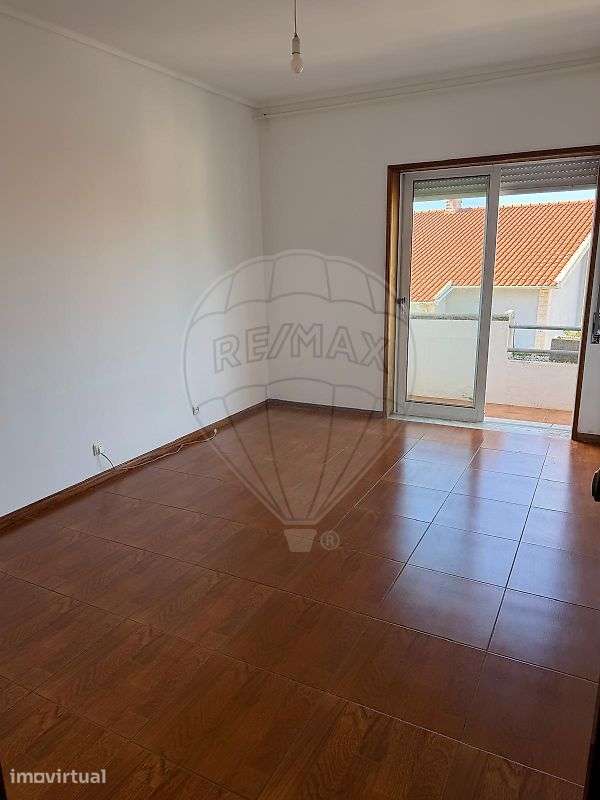 Apartamento T2 para arrendamento - Grande imagem: 4/10