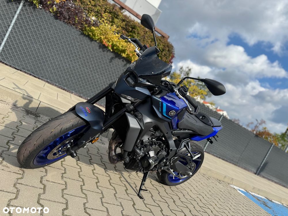 Yamaha MT - 2