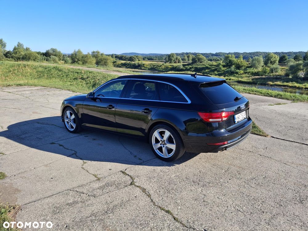 Audi A4 Avant 2.0 TDI - 1