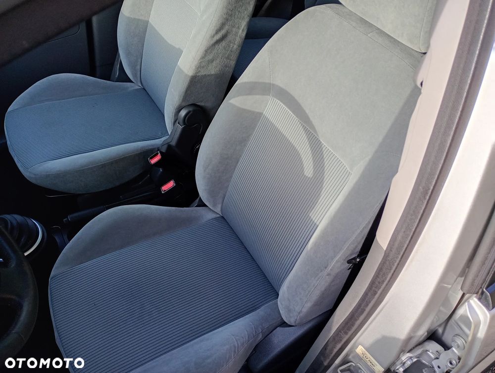 Ford Fusion 1.4 Fun X - 5