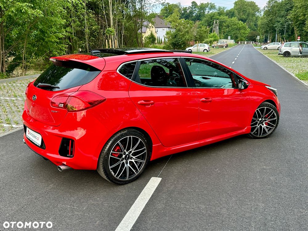Kia Ceed 1.6 T-GDI GT L - 12