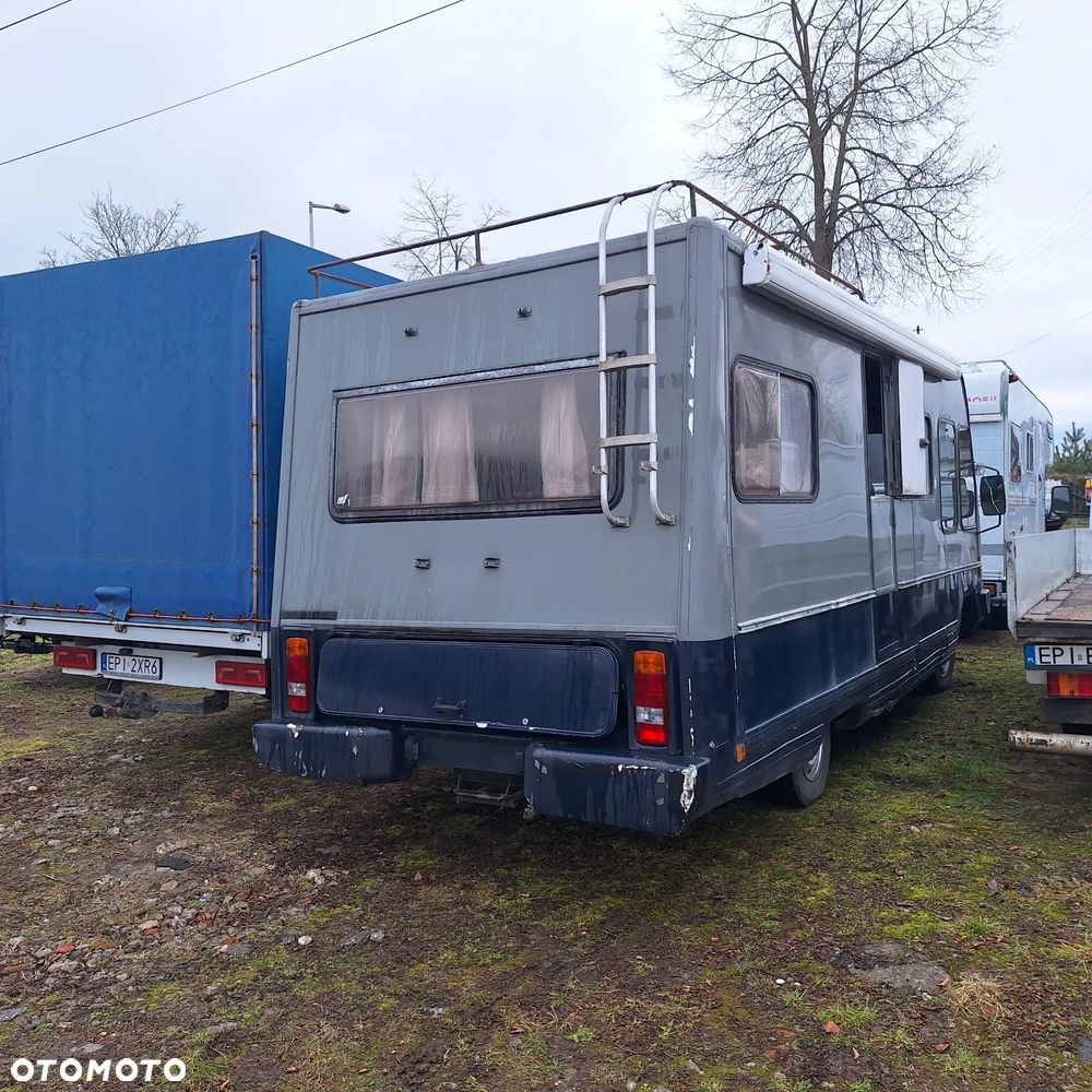 Mercedes-Benz BOBIL - 13