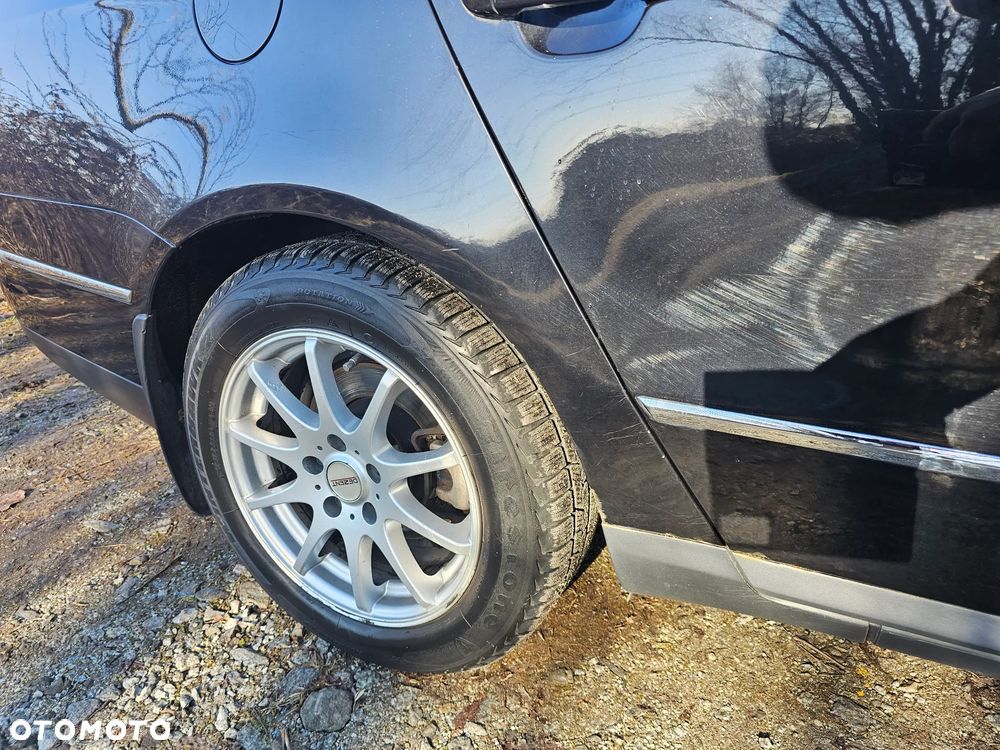 Volkswagen Passat 2.0 TDI Comfortline - 21