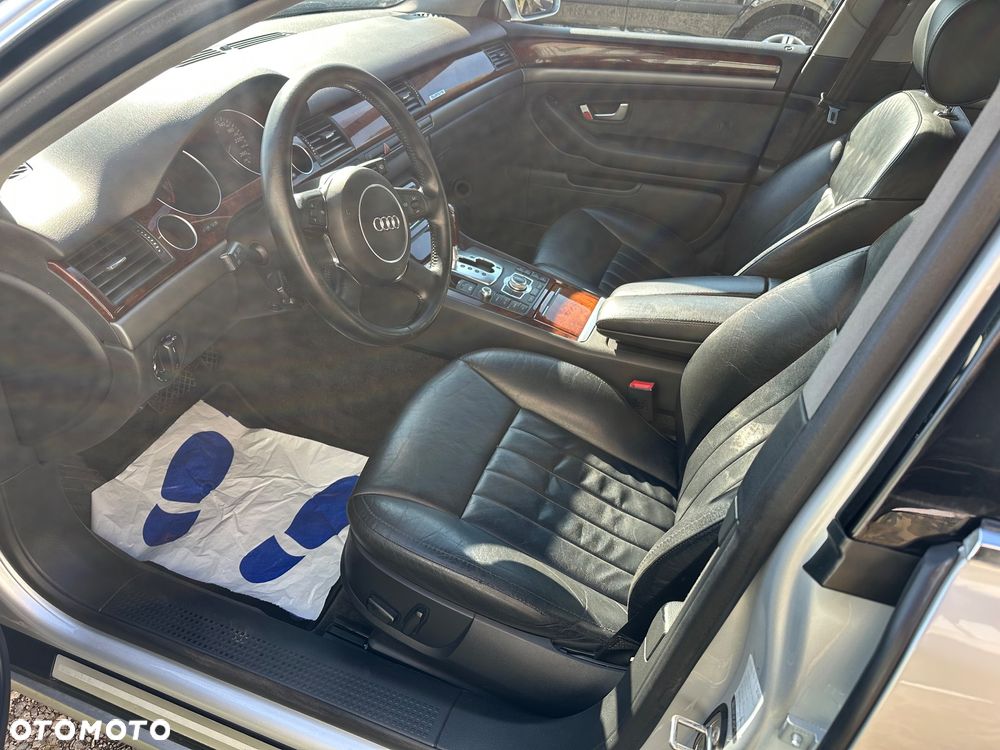 Audi A8 3.7 Quattro - 19