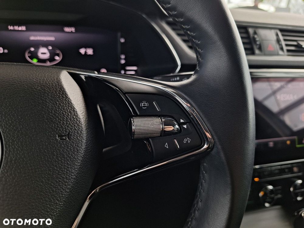 Skoda Superb 2.0 TDI SCR Style DSG - 36