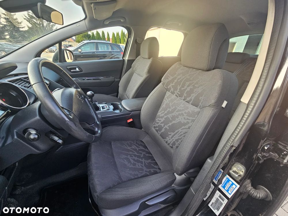 Peugeot 3008 1.6 HDi Premium - 22