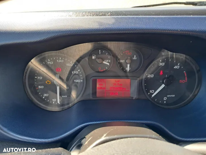 Iveco daily 35s18 3.0d 180cp prelata si cabina de dormit - 11