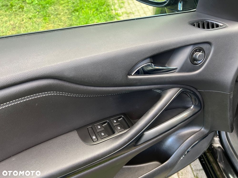 Opel Zafira 1.4 Turbo Business Innovation - 23