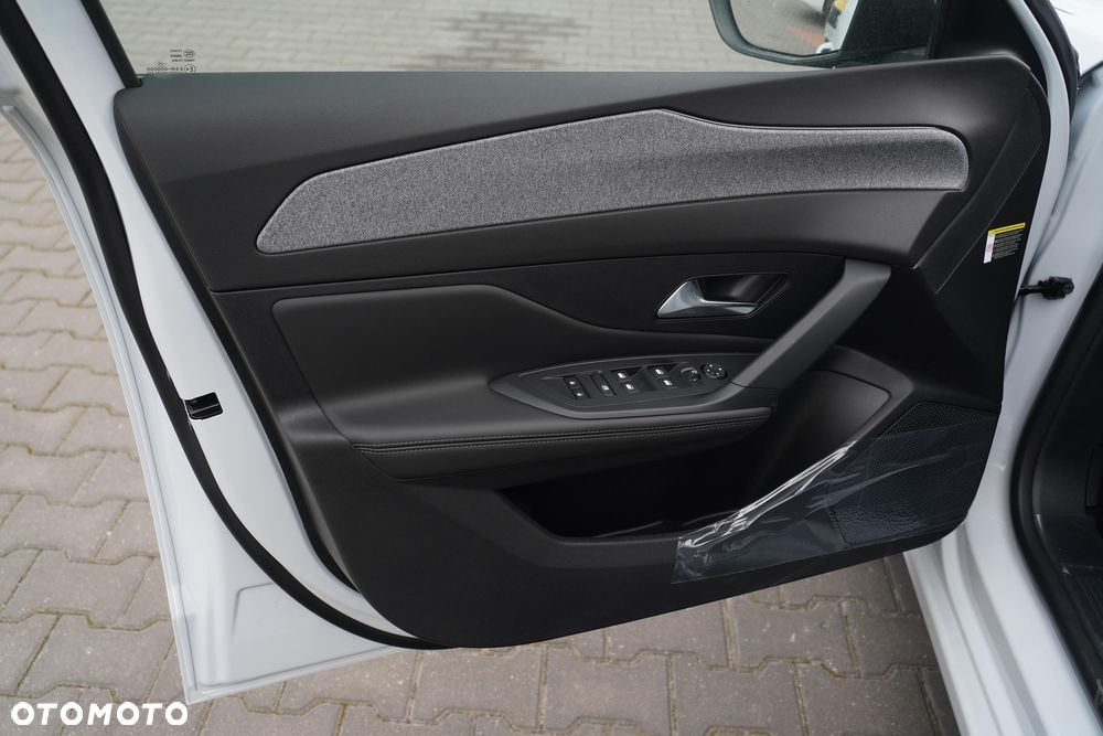 Peugeot 308 1.5 BlueHDi Allure S&S EAT8 - 10