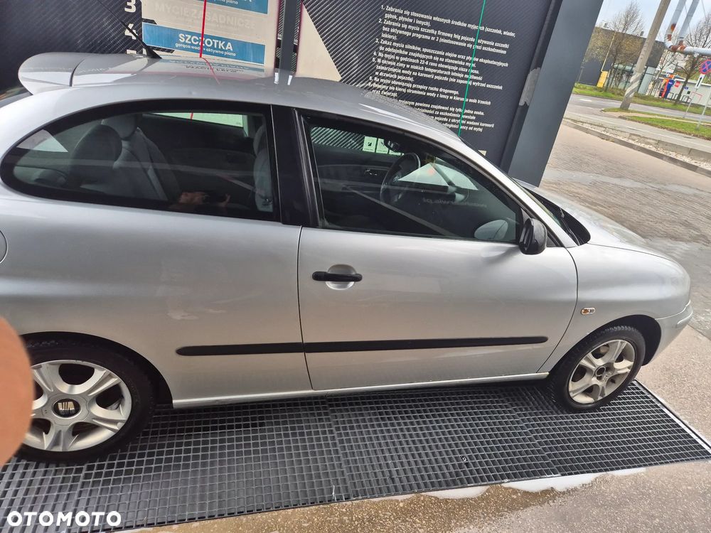 Seat Ibiza 1.4 16V Reference - 7
