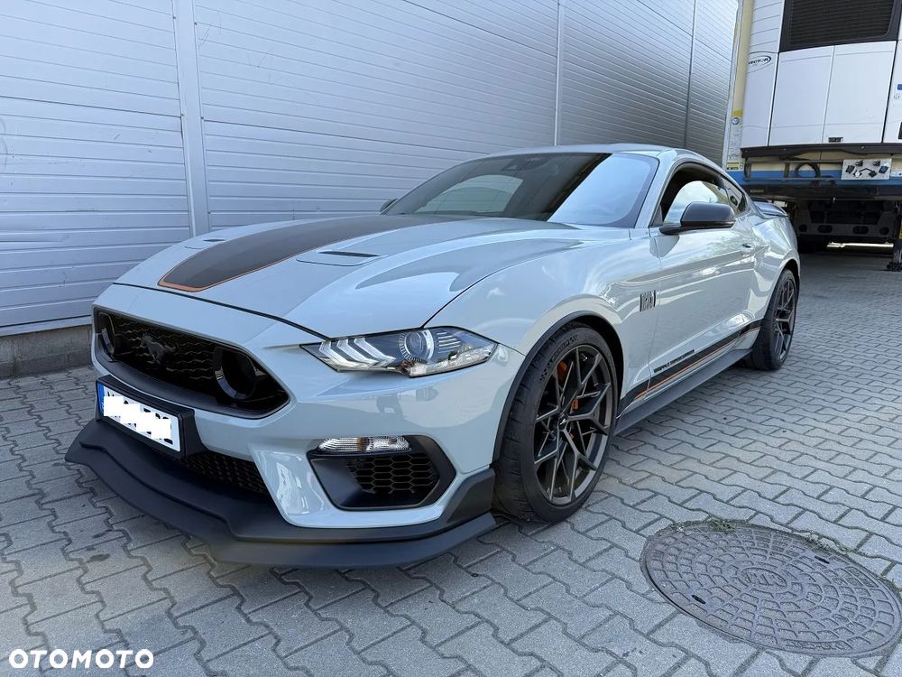 Ford Mustang - 2