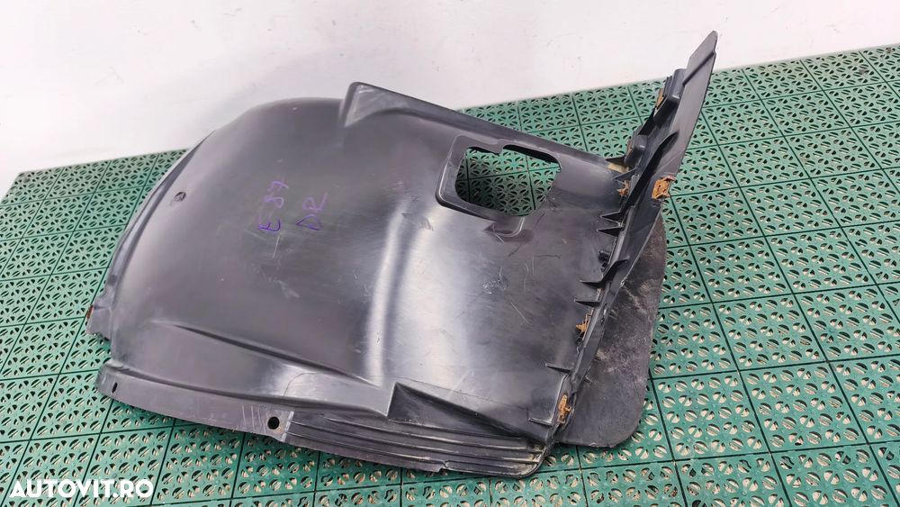 Carenaj BMW E81/87 stanga/dreapta - 4