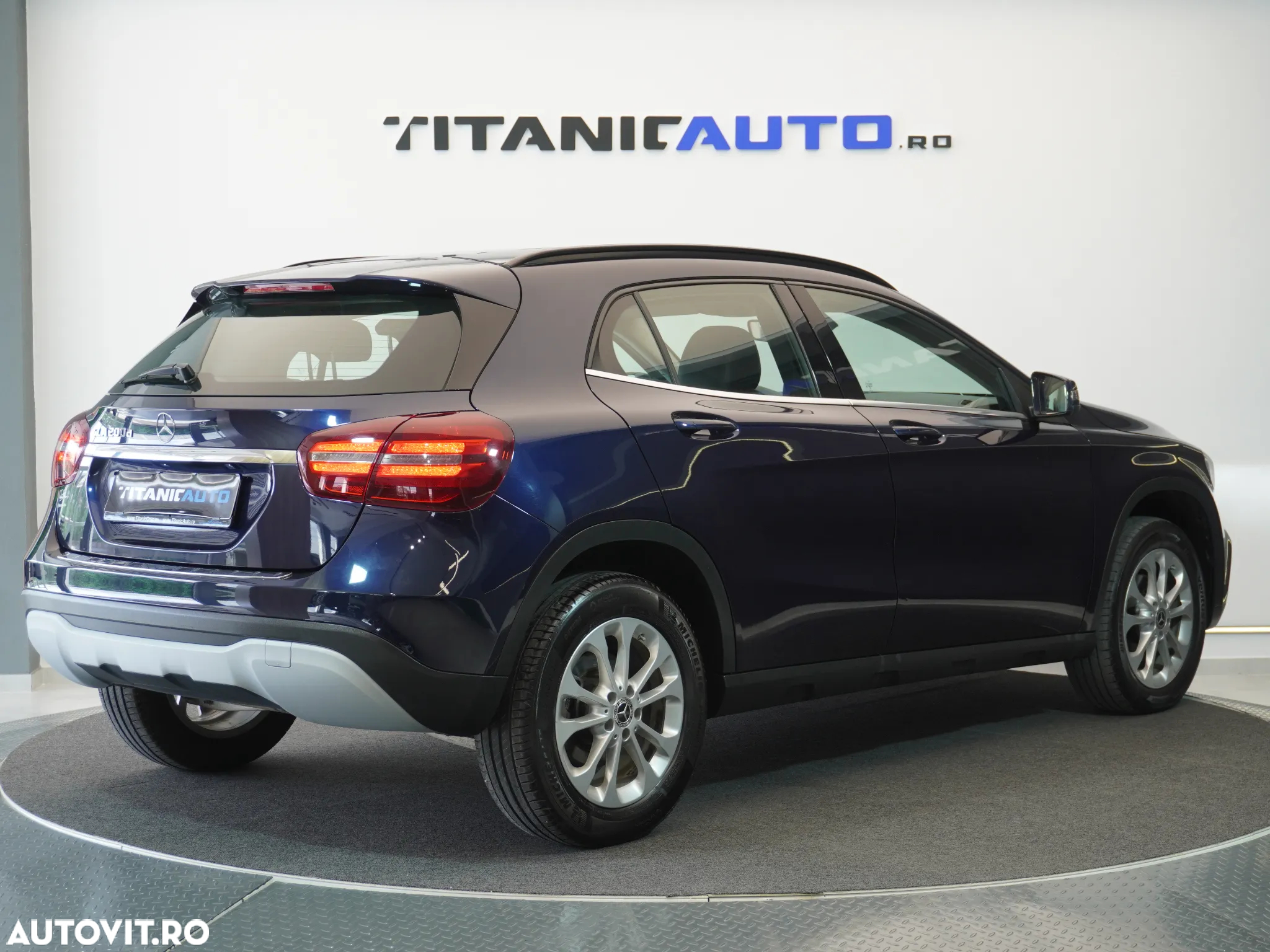 Mercedes-Benz GLA 200 d 7G-DCT Style - 4