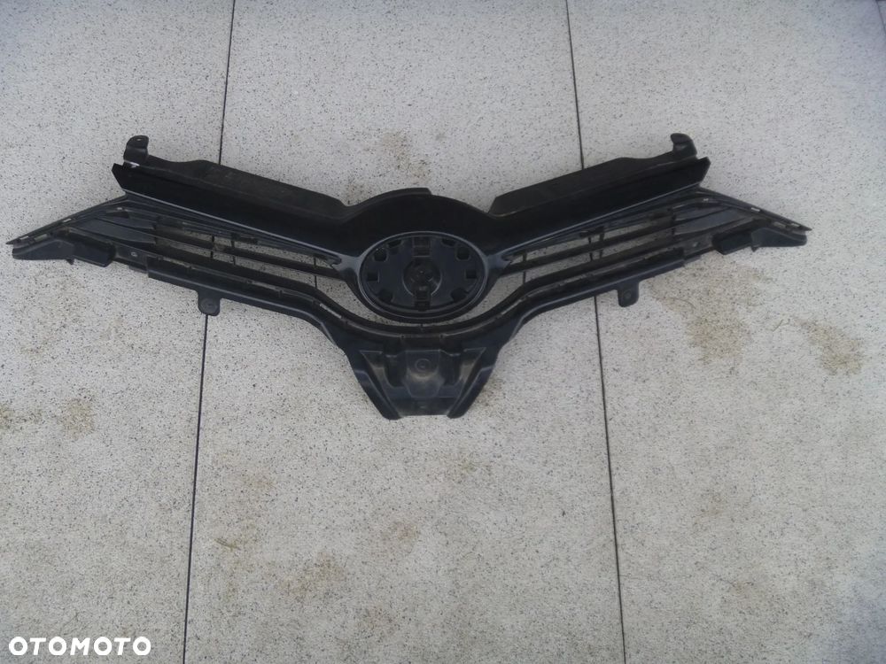 TOYOTA AURIS II ATRAPA ORYGINAŁ CZARNA LISTWA  53100-02880 - 1