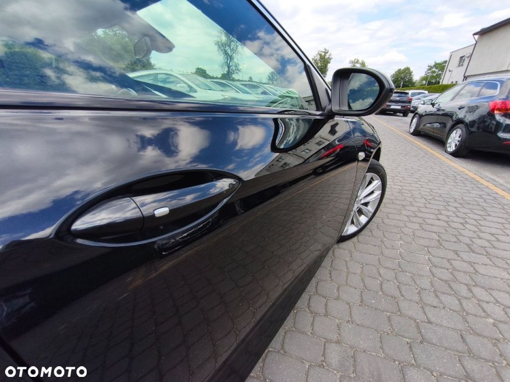 Opel Insignia - 21