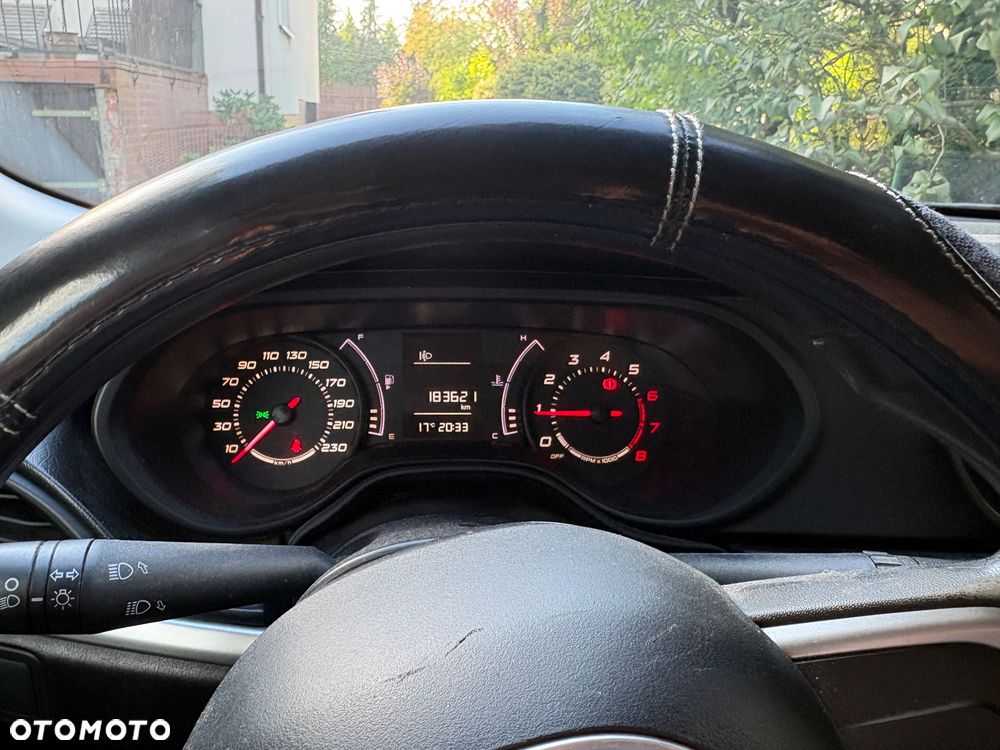 Fiat Tipo 1.4 16v Easy - 10