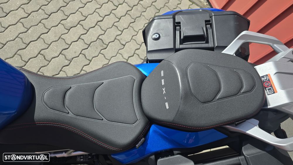 Suzuki GSX 1000 Gx - 7