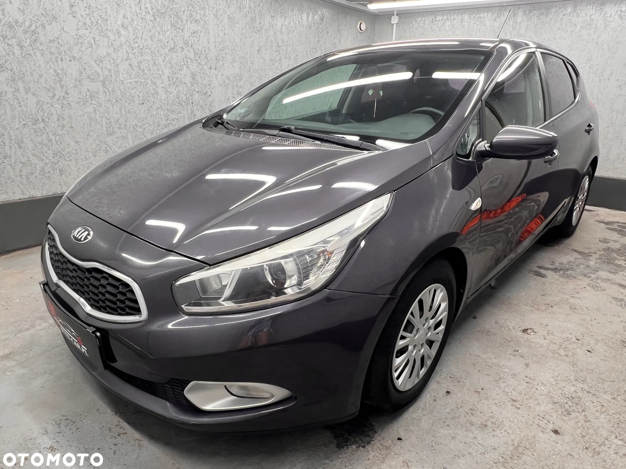 Kia Ceed - 3