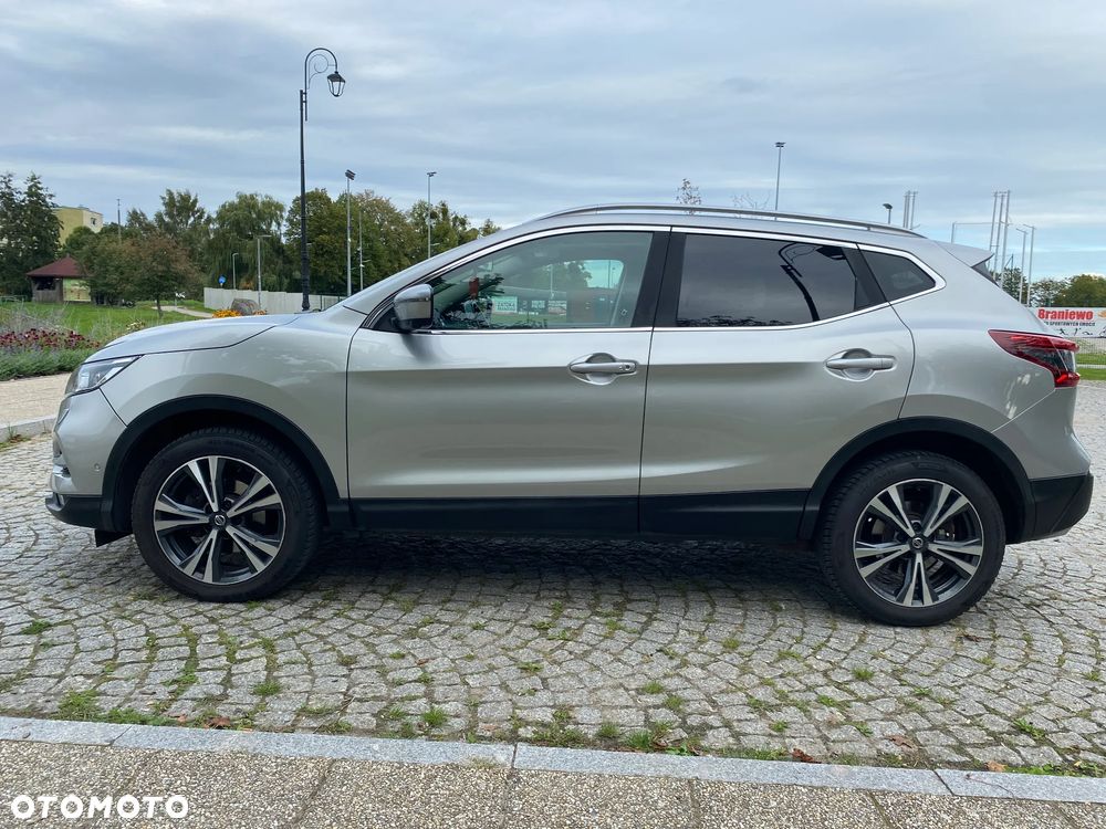 Nissan Qashqai 1.6 DIG-T N-Connecta - 12