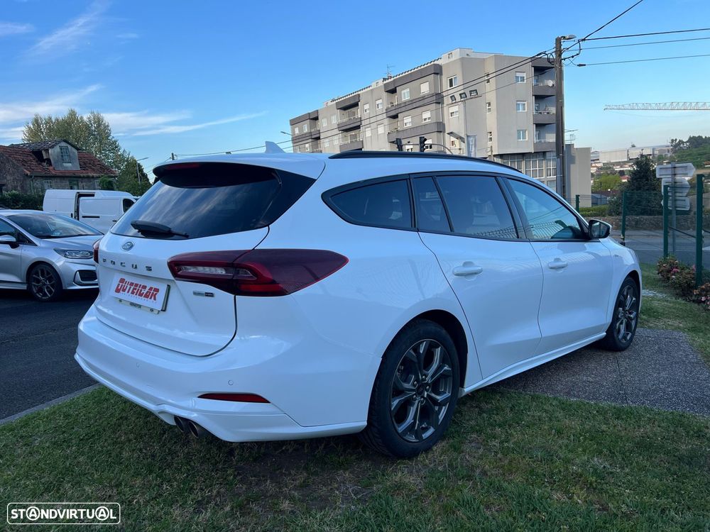 Ford Focus SW 1.0 EcoBoost MHEV ST-Line - 4