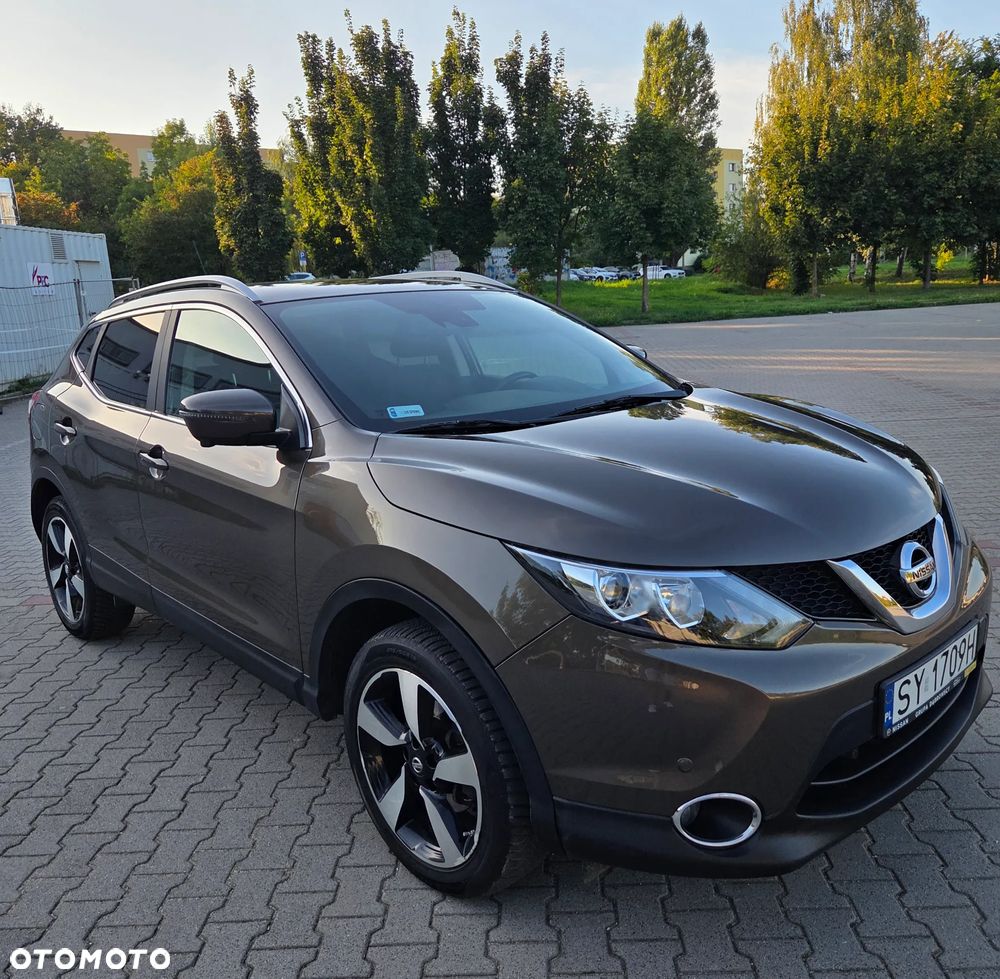 Nissan Qashqai 1.2 DIG-T N-Connecta EU6 - 10