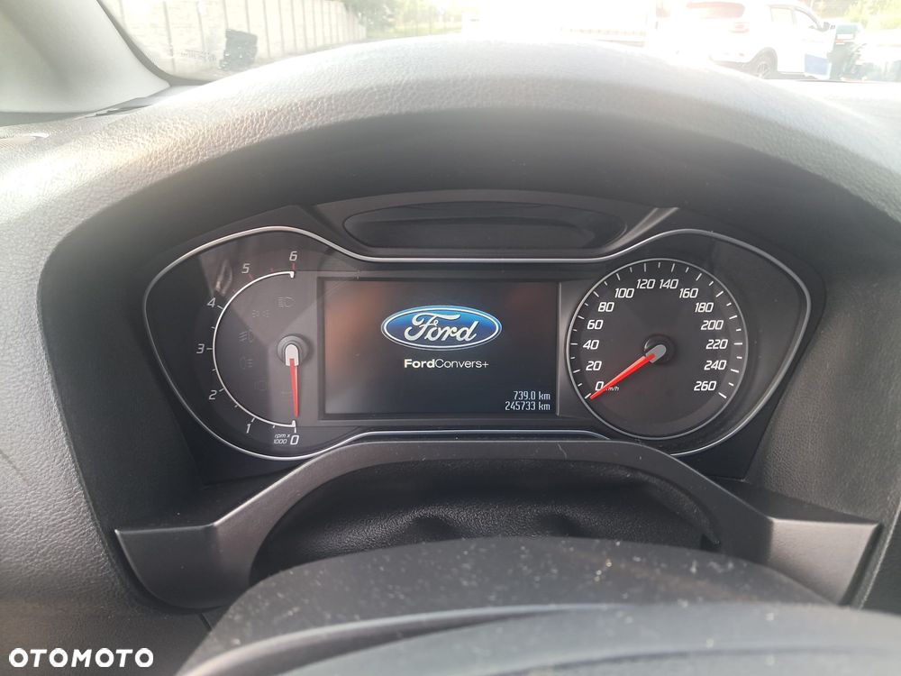 Ford S-Max - 24