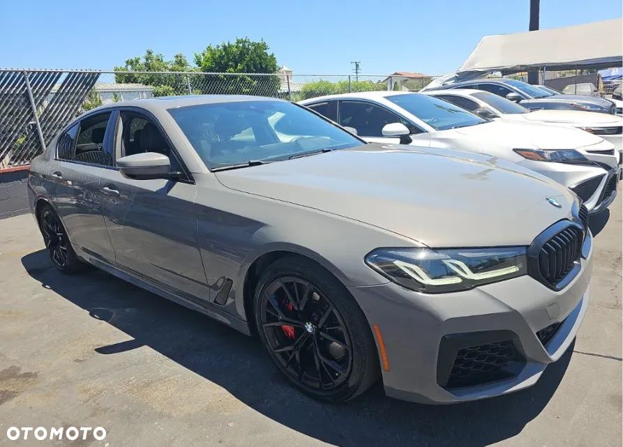 BMW Seria 5 540i xDrive M Sport Edition - 3