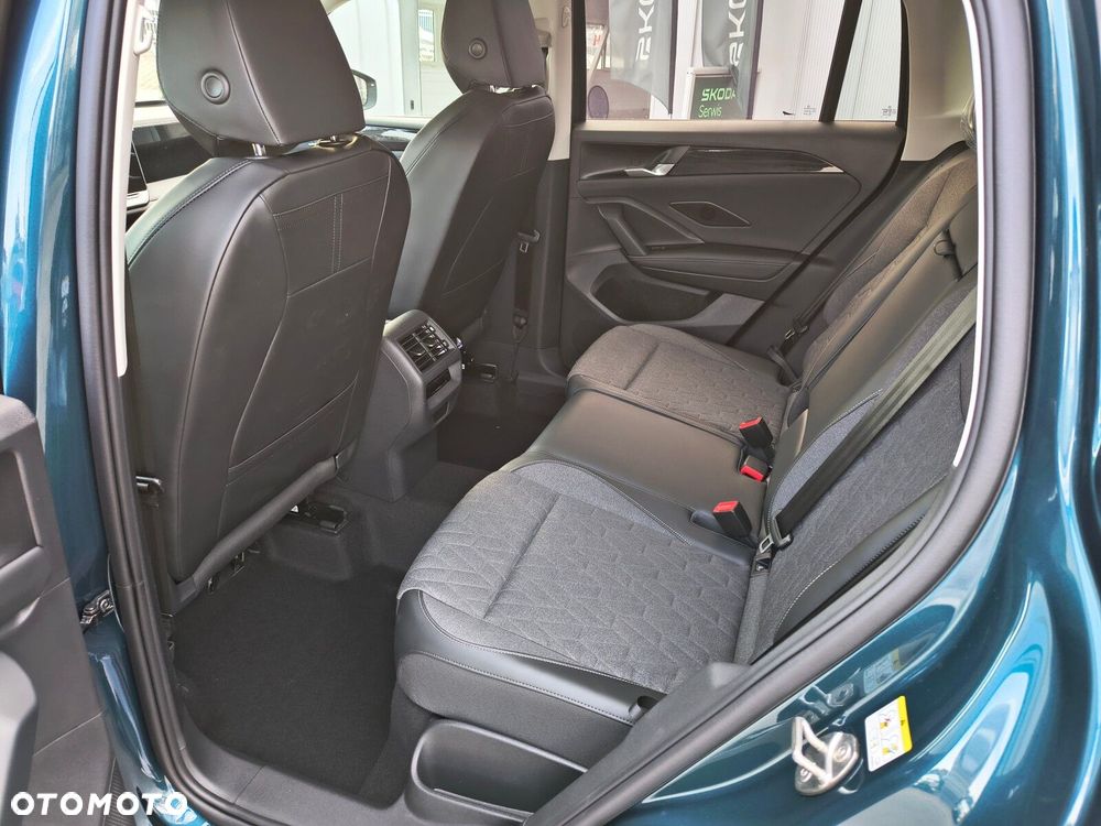 Volkswagen Tiguan - 11