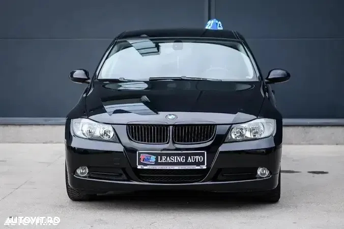 BMW Seria 3 320i Edition Sport - 2
