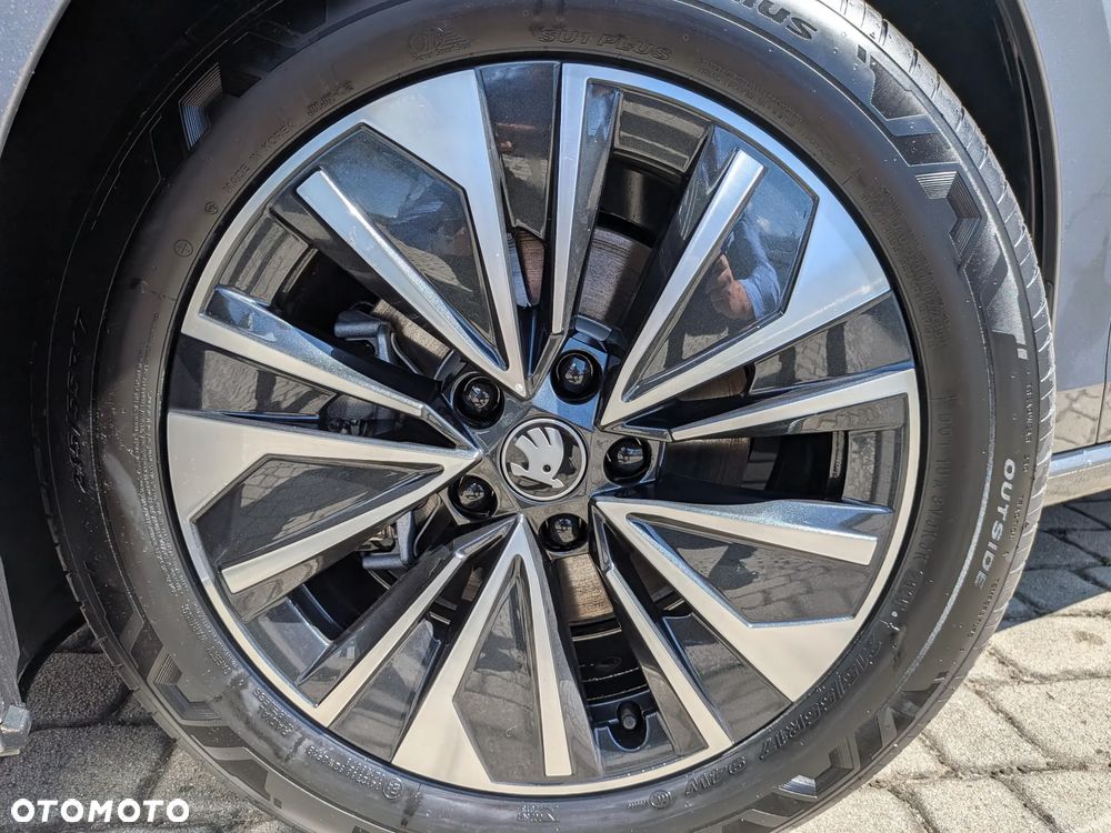 Skoda Superb 1.5 TSI mHEV Selection DSG - 5