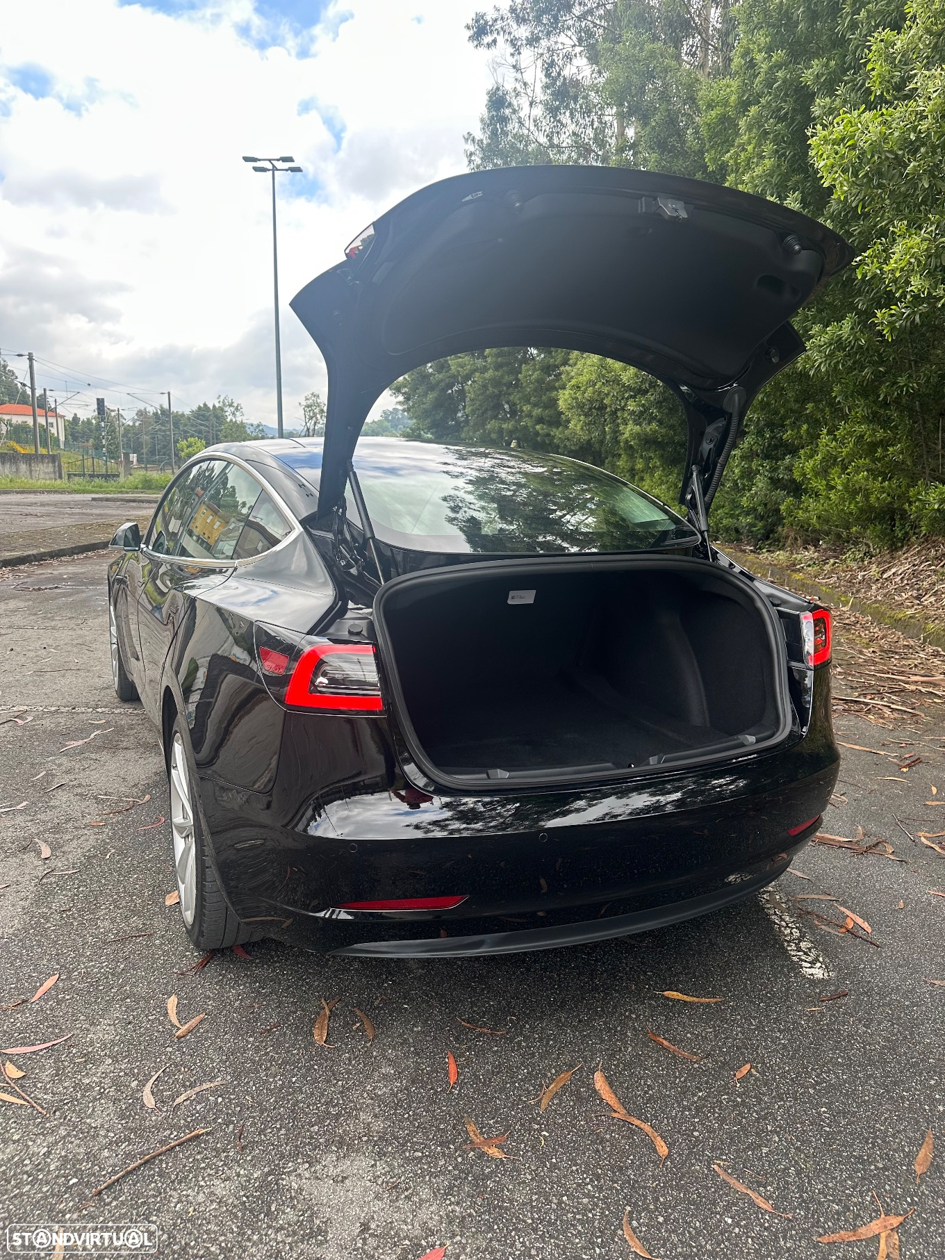 Tesla Model 3 Standard Range Plus RWD - 10