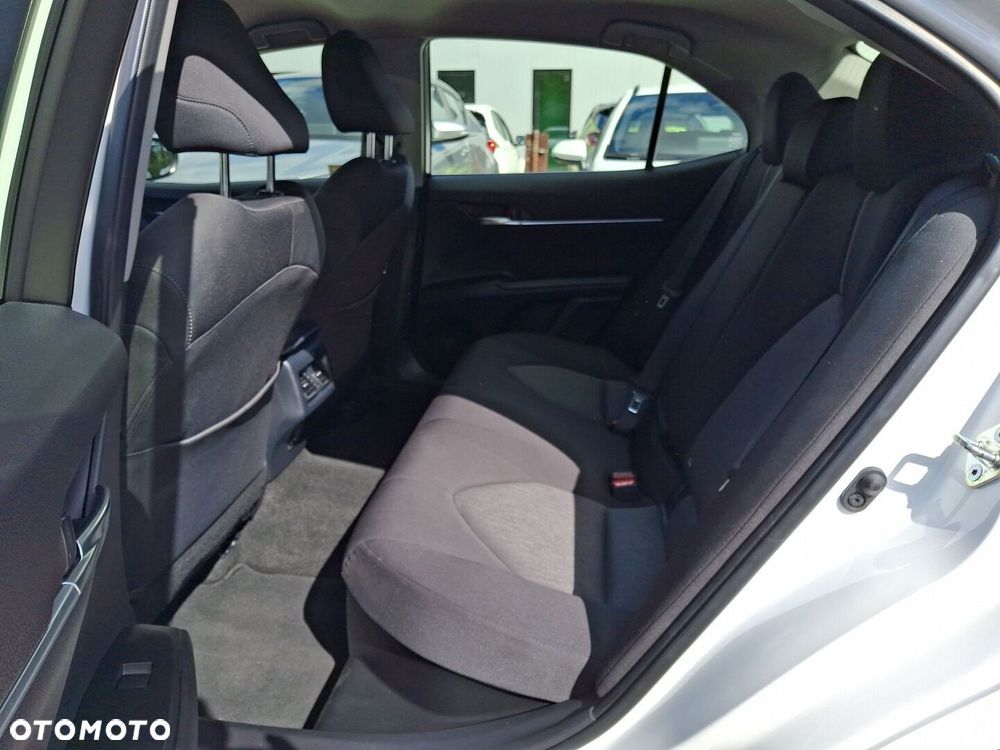 Toyota Camry 2.5 Hybrid Comfort CVT - 14