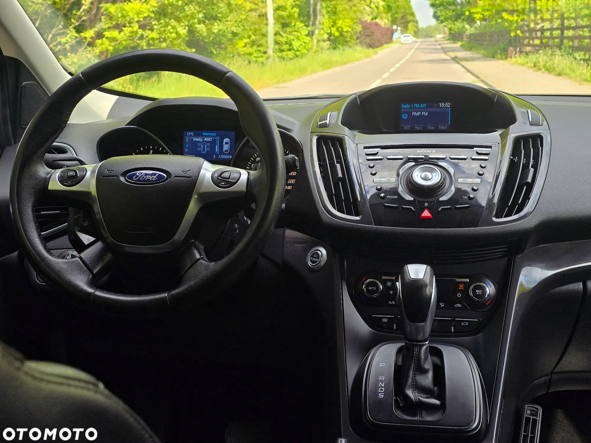 Ford Kuga 2.0 TDCi 4WD Titanium - 26