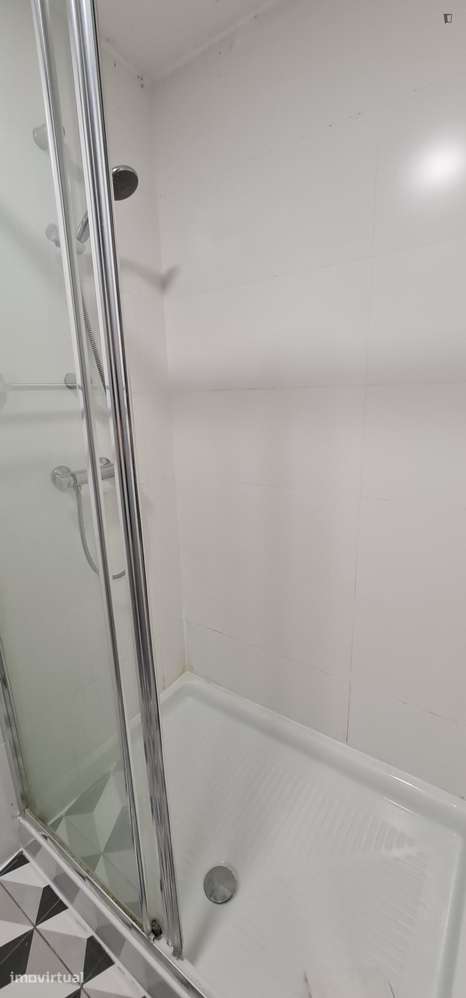 Apartamento com 3 quartos - localizado em Cedofeita Porto - Grande imagem: 4/20